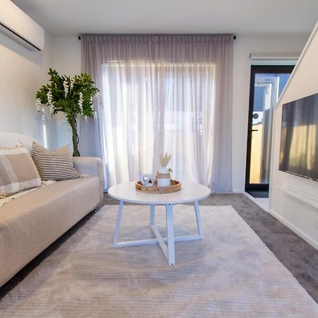 Stylish 2-Bedroom Haven Next To Hagley Park Christchurch Exteriér fotografie