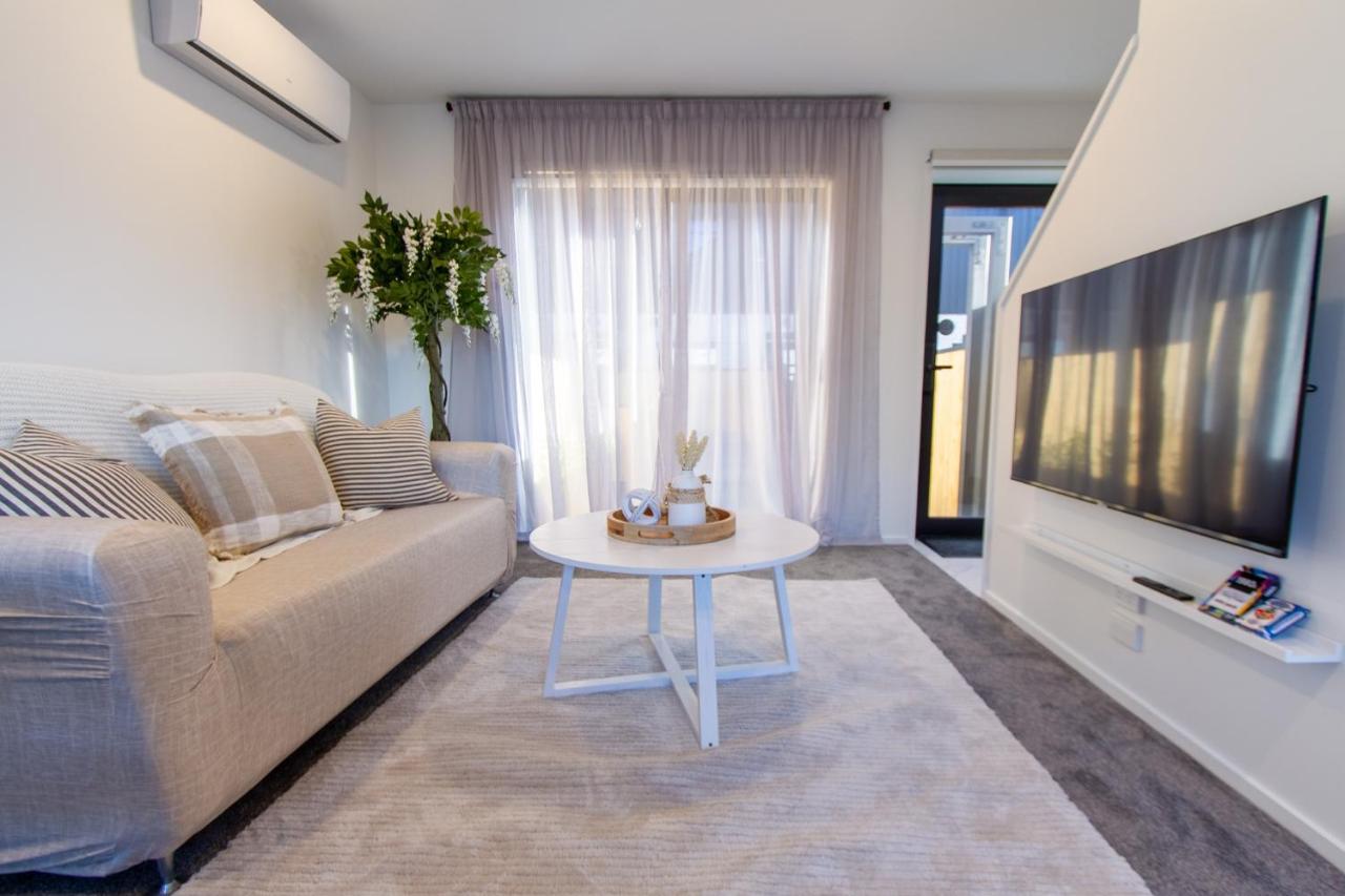 Stylish 2-Bedroom Haven Next To Hagley Park Christchurch Exteriér fotografie